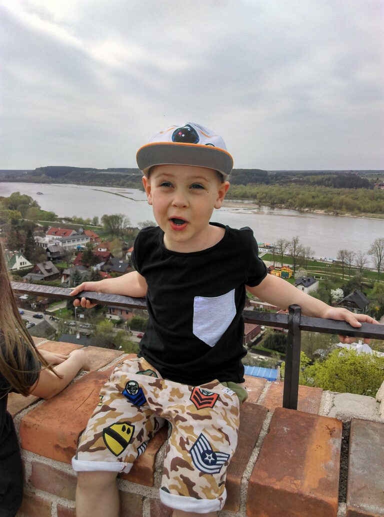 30232771_1935324856538663_659146506_o